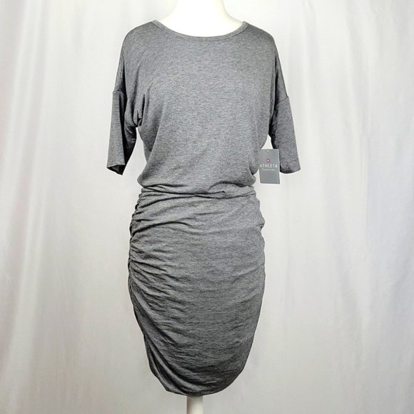 Athleta Solstice Tee Short Sleeve Athleisure Exercise Light Gray Size Medium NWT - Picture 2 of 11